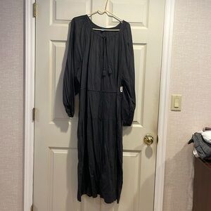 Old Navy, black long dress